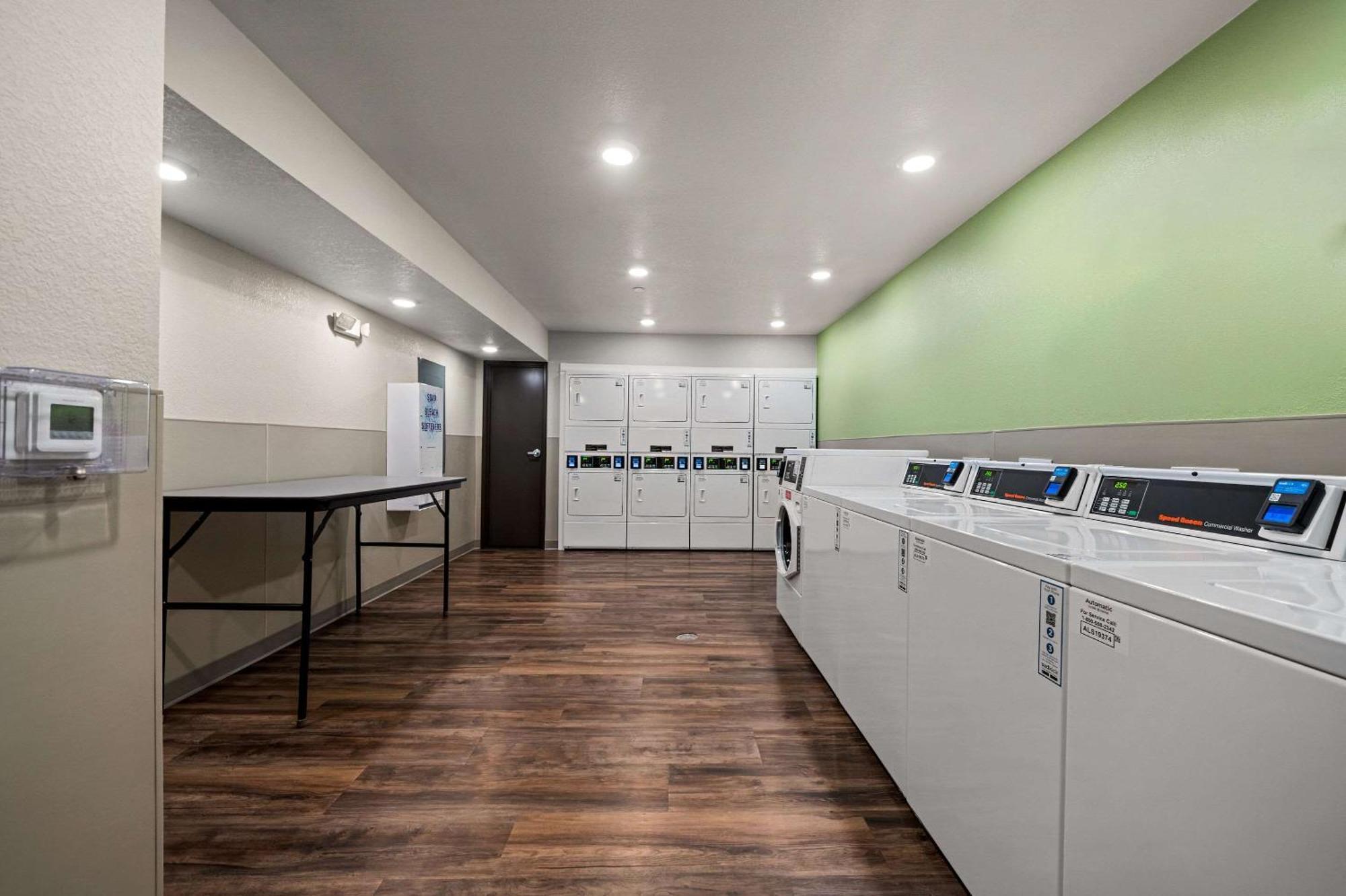 Woodspring Suites Yorktown Newport News Ngoại thất bức ảnh
