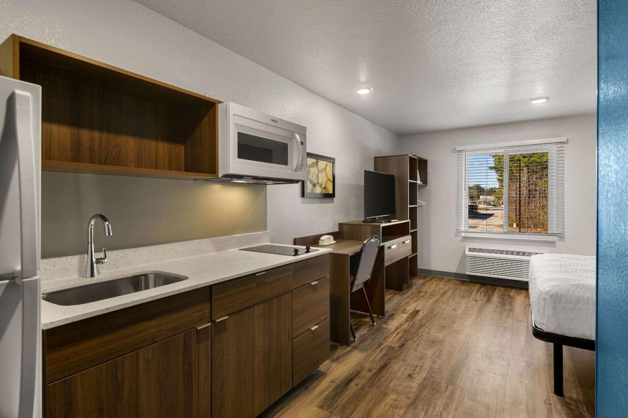 Woodspring Suites Yorktown Newport News Ngoại thất bức ảnh